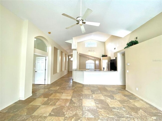 Building Photo - 9420 Bluebird Dr