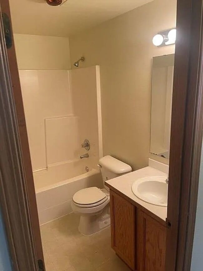 Building Photo - 3Bd/2Ba Marysville House