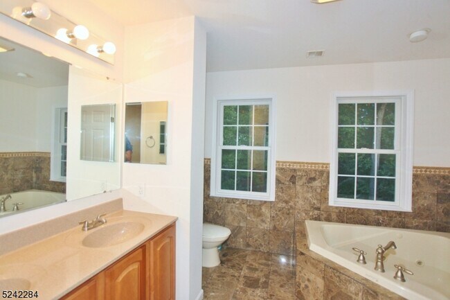 Building Photo - 39 Indian Trail