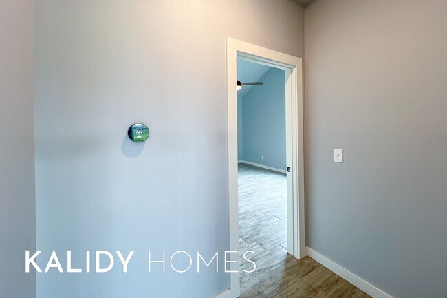 Building Photo - 520 Kearny Ln