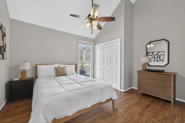 Building Photo - 1002 Cupp Ln