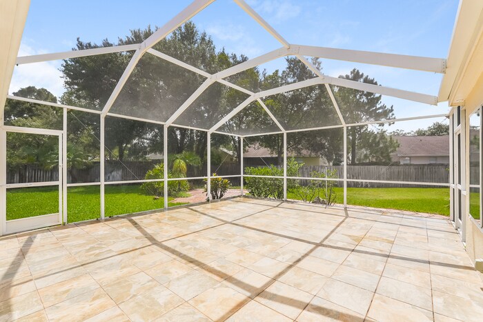 Building Photo - 1601 Bent Pine Way