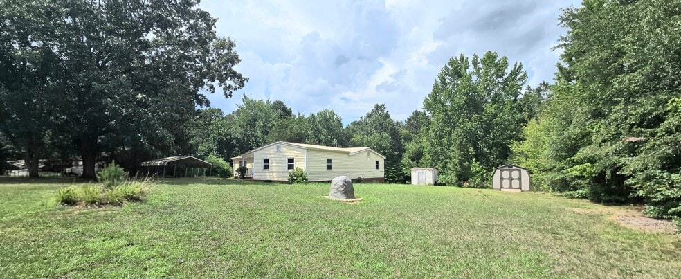 Building Photo - 513 Horseshoe Lake Rd