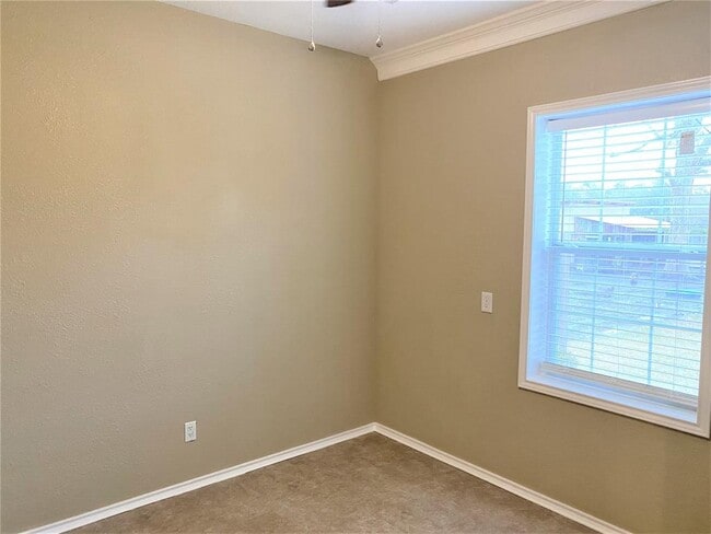 Building Photo - 29311 Lazy Pine Dr