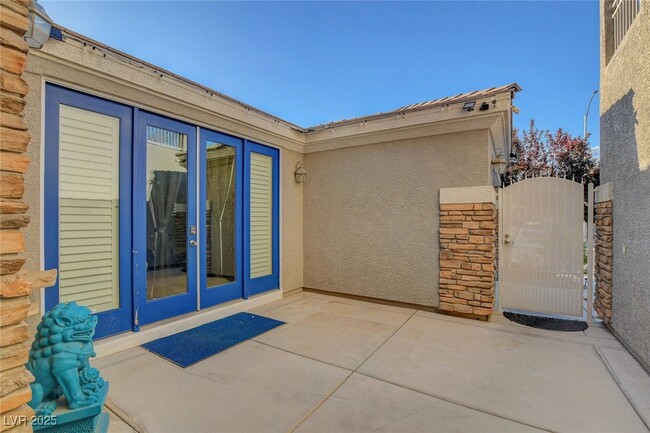 Building Photo - 4125 W Erinbird Ave