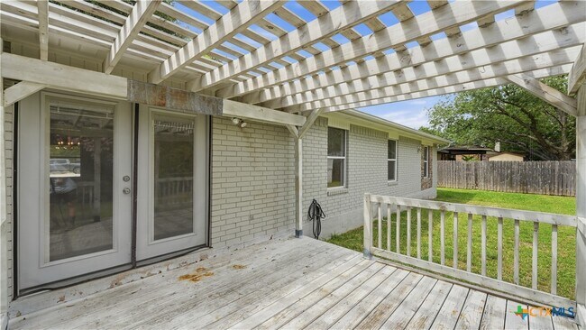 Building Photo - 938 Lazy Trail