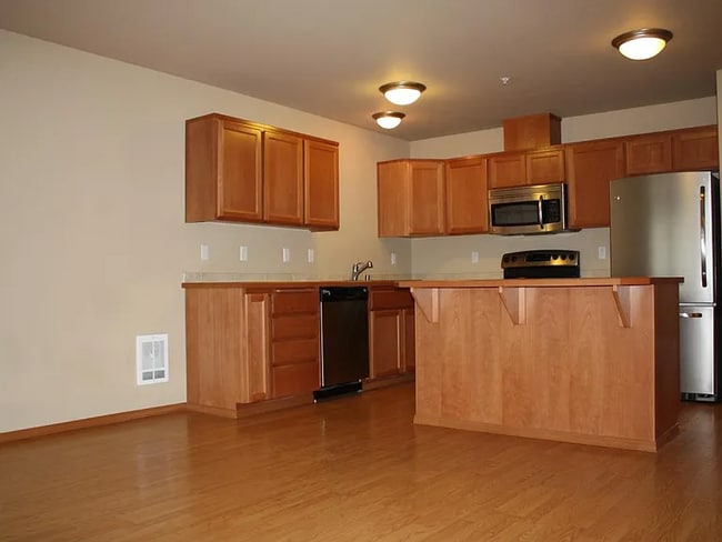 Building Photo - 1011 109th St Ct E