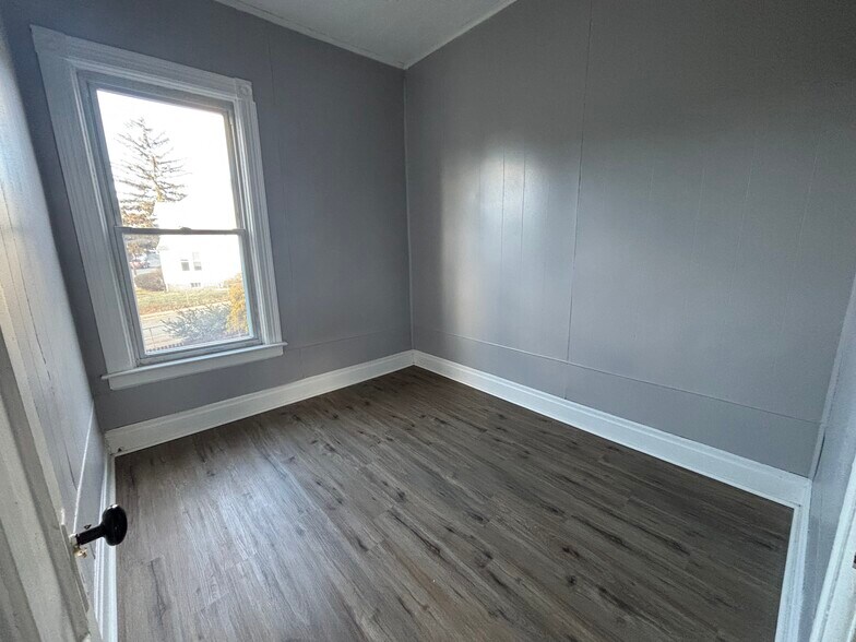 Building Photo - 175 Columbia St