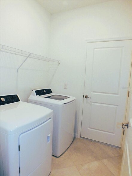 Building Photo - 19125 Moscato Ct