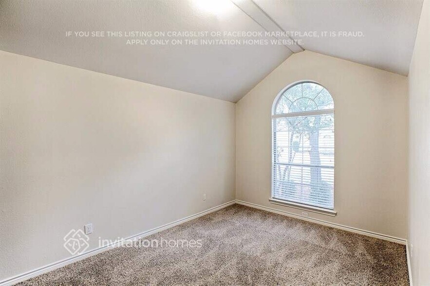 Building Photo - 5013 Promise Land Dr