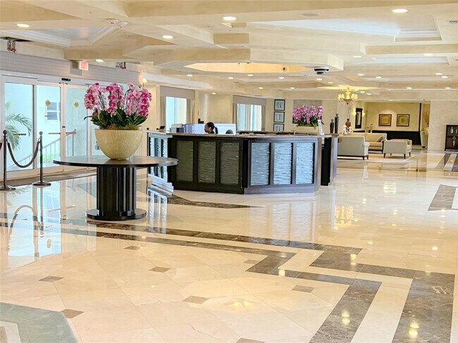 Building Photo - 3400 Galt Ocean Dr