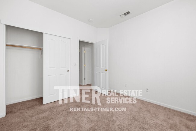 Building Photo - Beautiful North Natomas Home