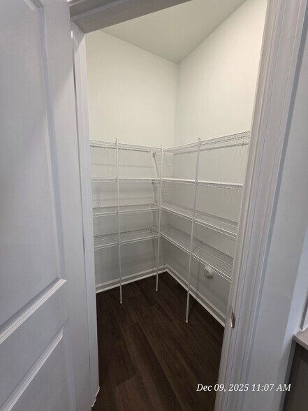 Building Photo - 184 N Finley Landing Pky