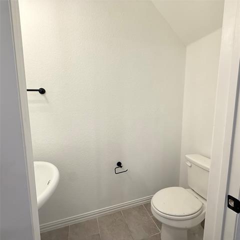 Building Photo - 9943 Hennings St