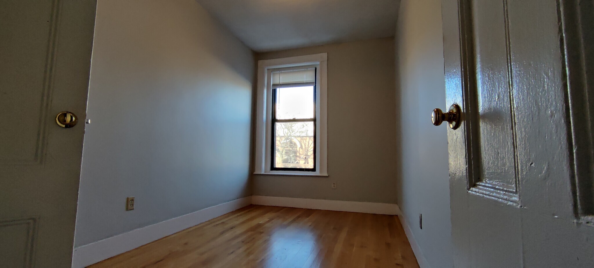 Building Photo - 308 Washington St