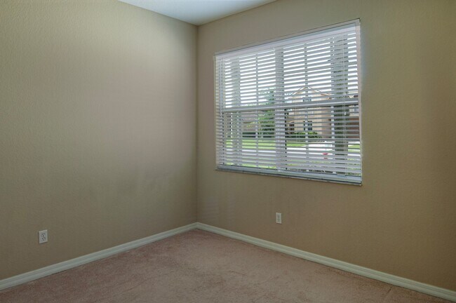 Building Photo - 9851 E Verona Cir