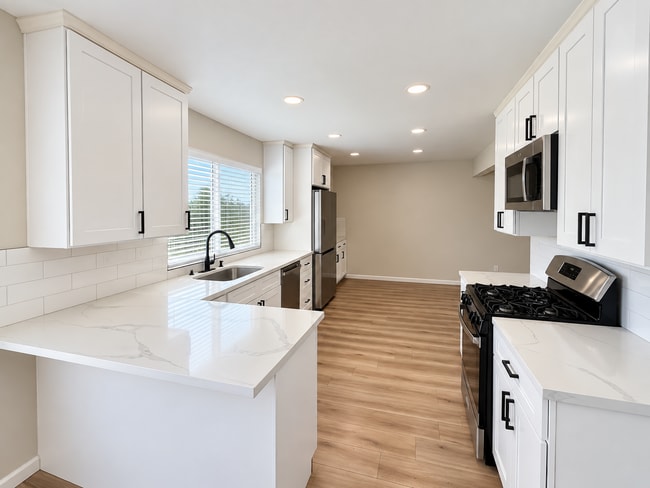 Building Photo - 2777 Sula Way