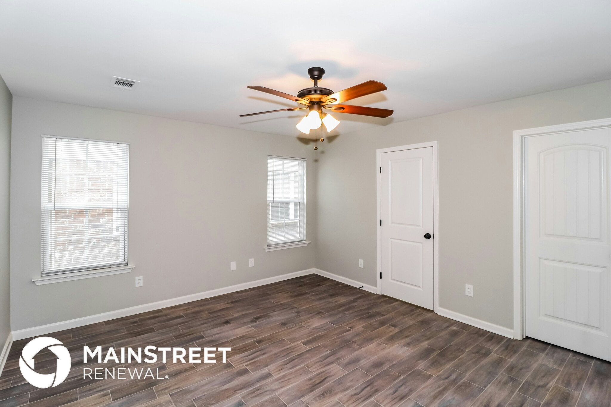 Building Photo - 10208 Sterling Ridge Dr