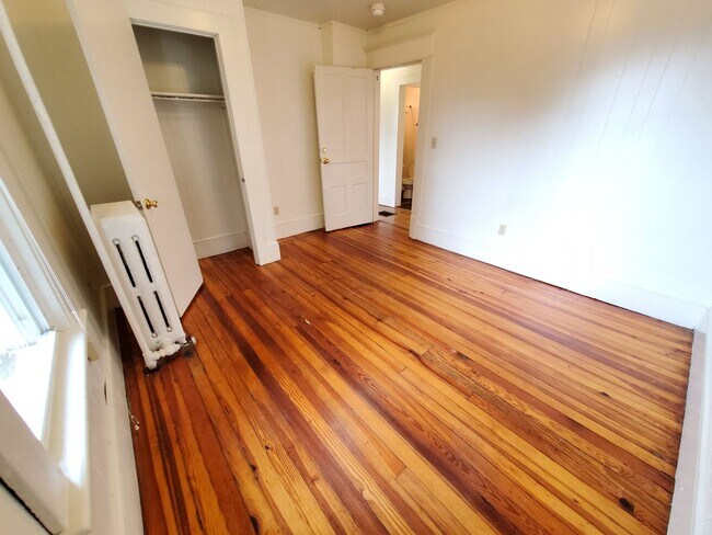 Building Photo - 130 N Gill St