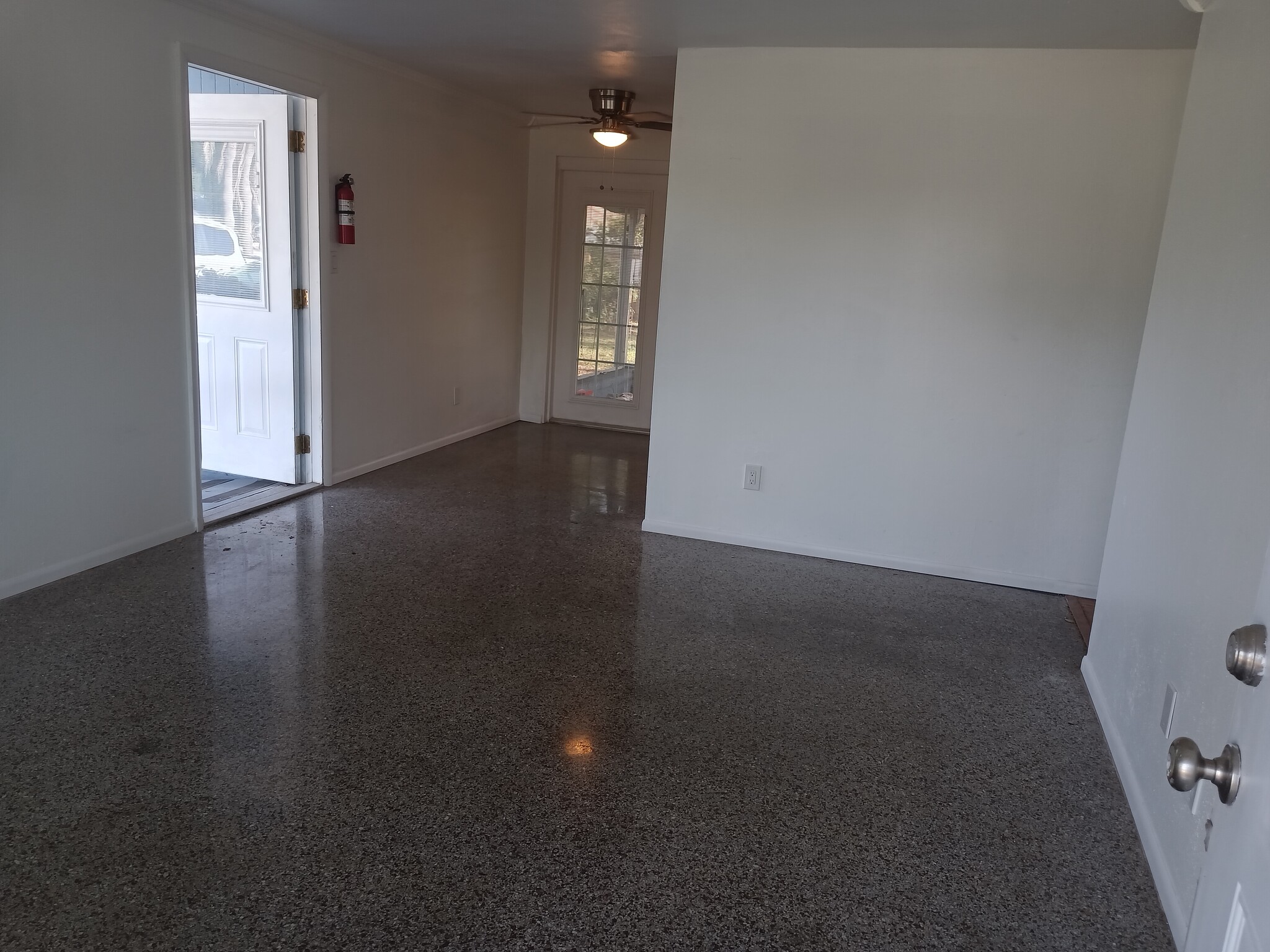 Building Photo - 9098 Southern Comfort Dr
