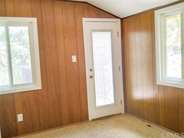 Building Photo - 24231 Alpine Ln