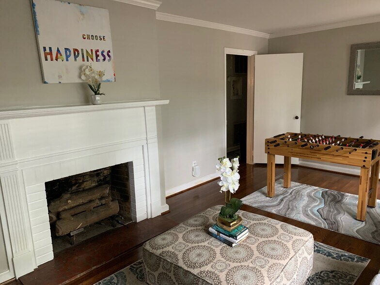 Building Photo - 1206 Lafayette Ave