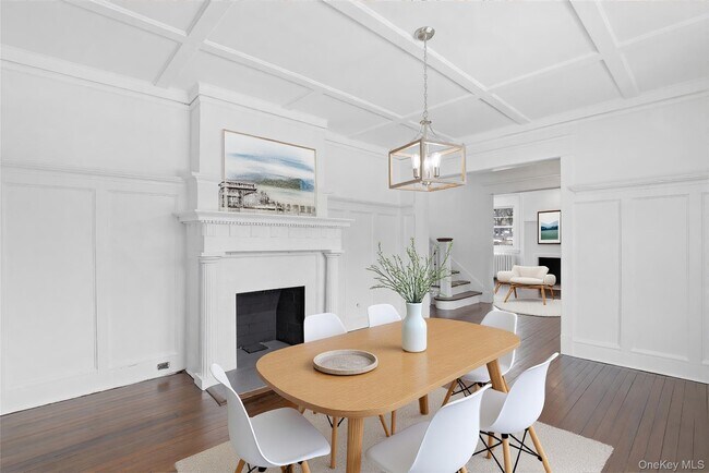 Building Photo - 25 Midland Ave