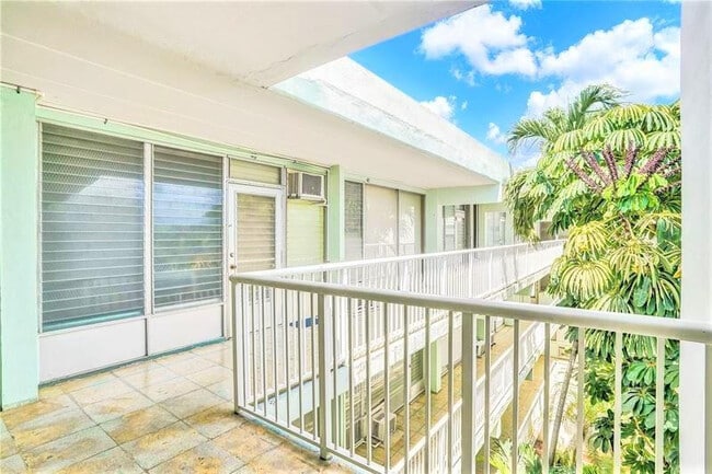 Building Photo - 1400 Pennsylvania Ave