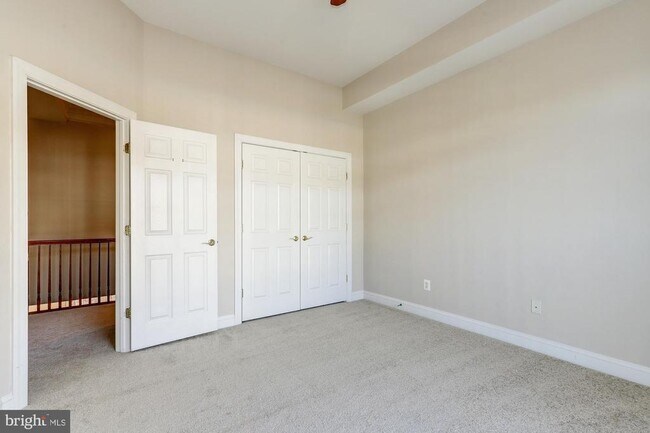 Building Photo - 14873 Cloverdale Rd