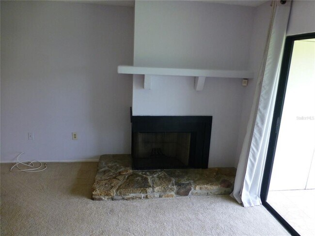 Building Photo - 114 Lakeside Dr