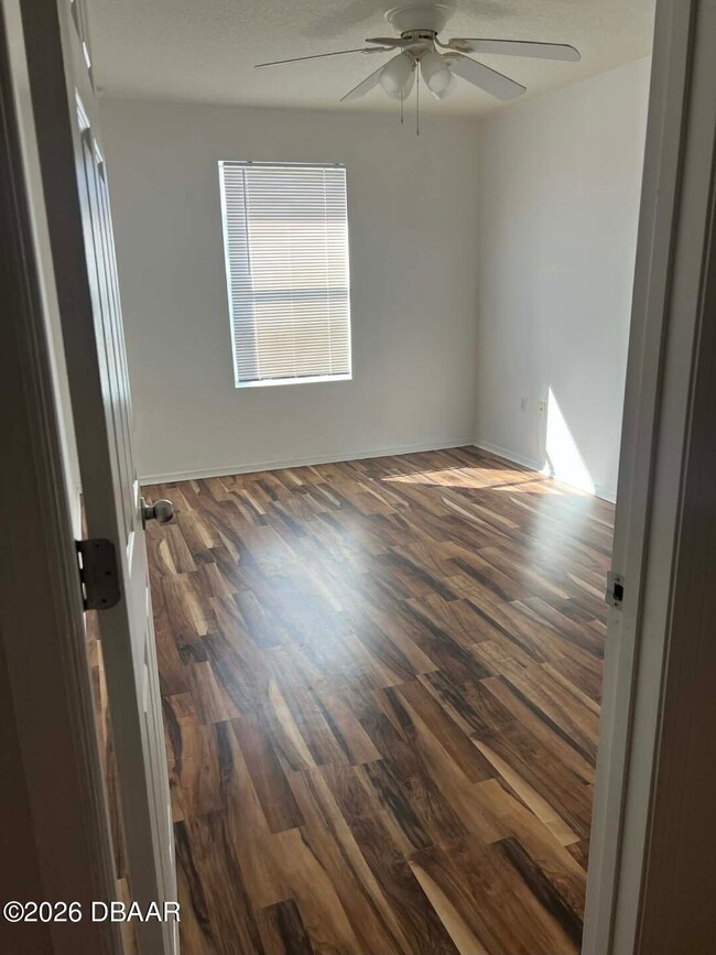 Building Photo - 313 Bayberry Lakes Blvd