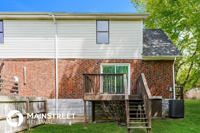 Building Photo - 105 Nelson Ct W