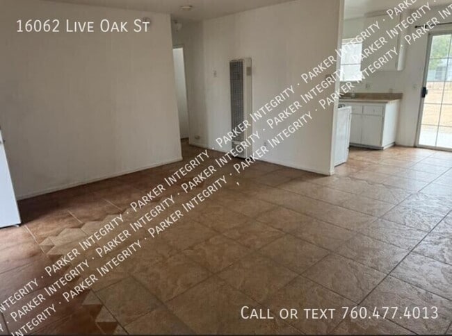 Building Photo - 16062 Live Oak St