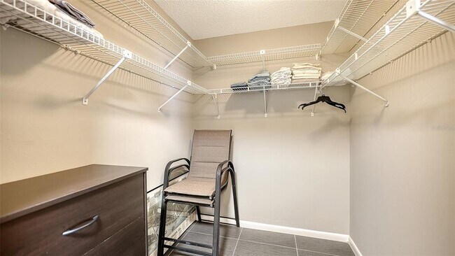 Building Photo - 2746 Orchid Oaks Dr