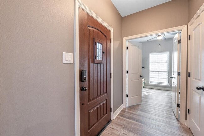 Building Photo - 25135 Andris Ln