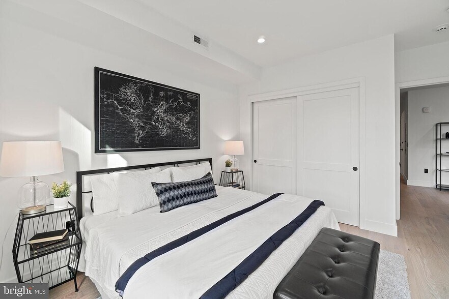 Building Photo - 1312 13th St NW