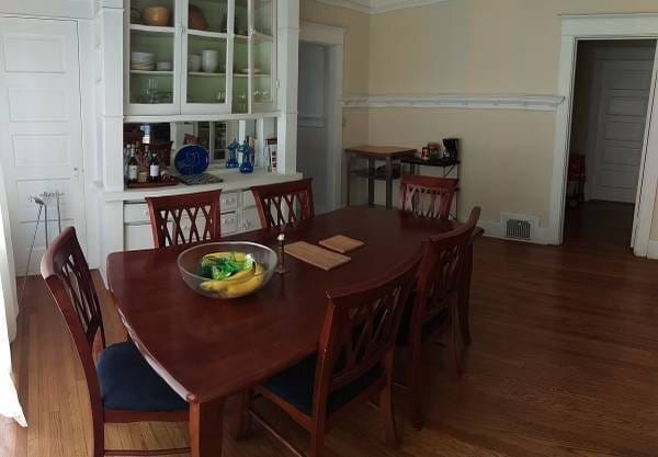 Building Photo - 1424 W 37th Dr