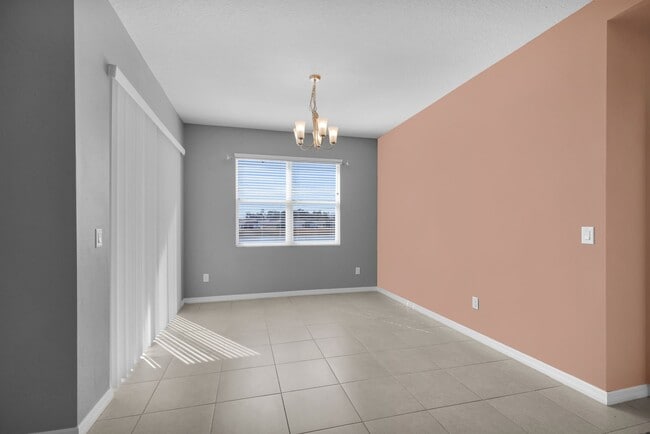 Building Photo - Gated 55+ JB Ranch 3/2 Home