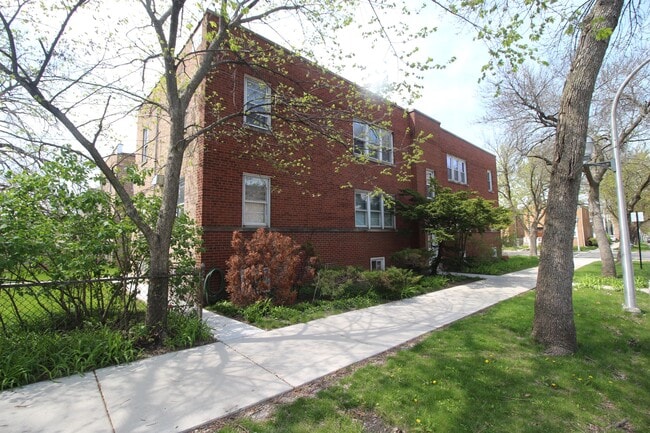 Building Photo - 2901 W Farragut Ave