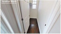 Primary Photo - 17 Bay St