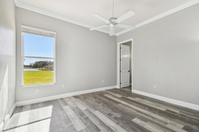 Building Photo - 6644 Country Club Rd