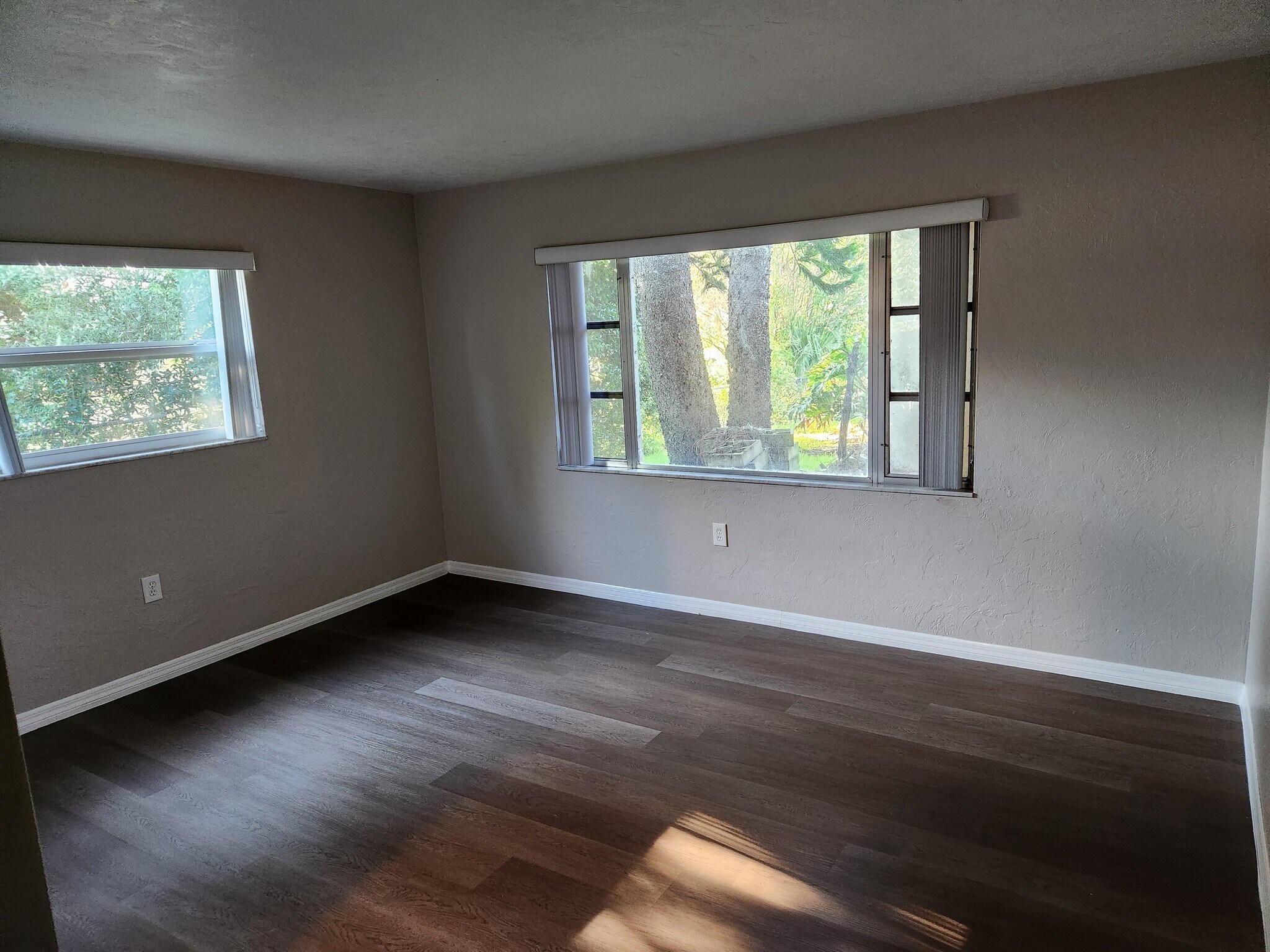 Building Photo - 1627 Canal Ct