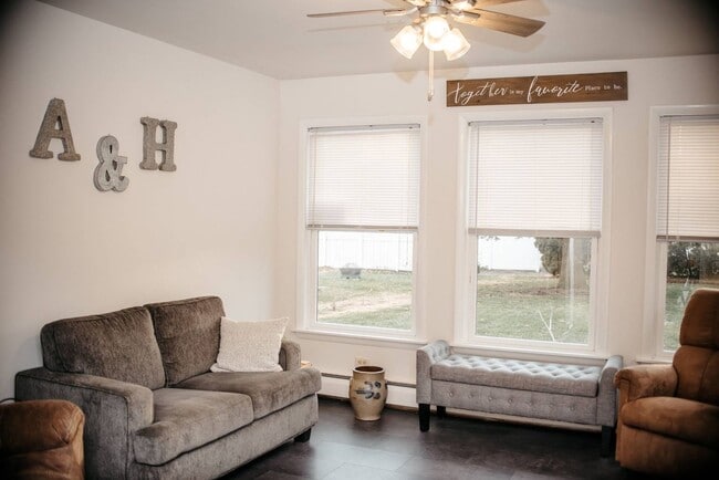 Building Photo - 130 N Grant St