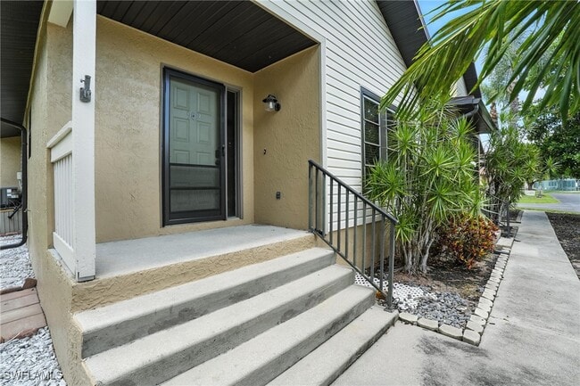 Building Photo - 17044 Golfside Cir