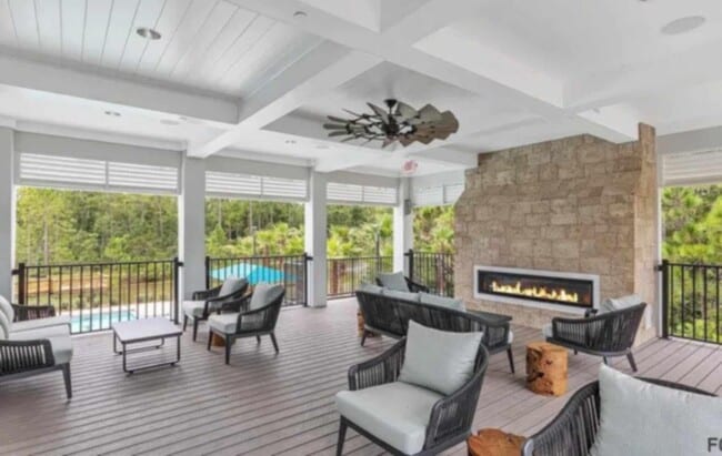 Building Photo - 3 Pinnacle Pl