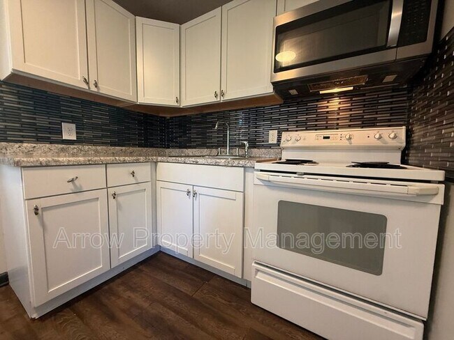Primary Photo - 845 S 29th St