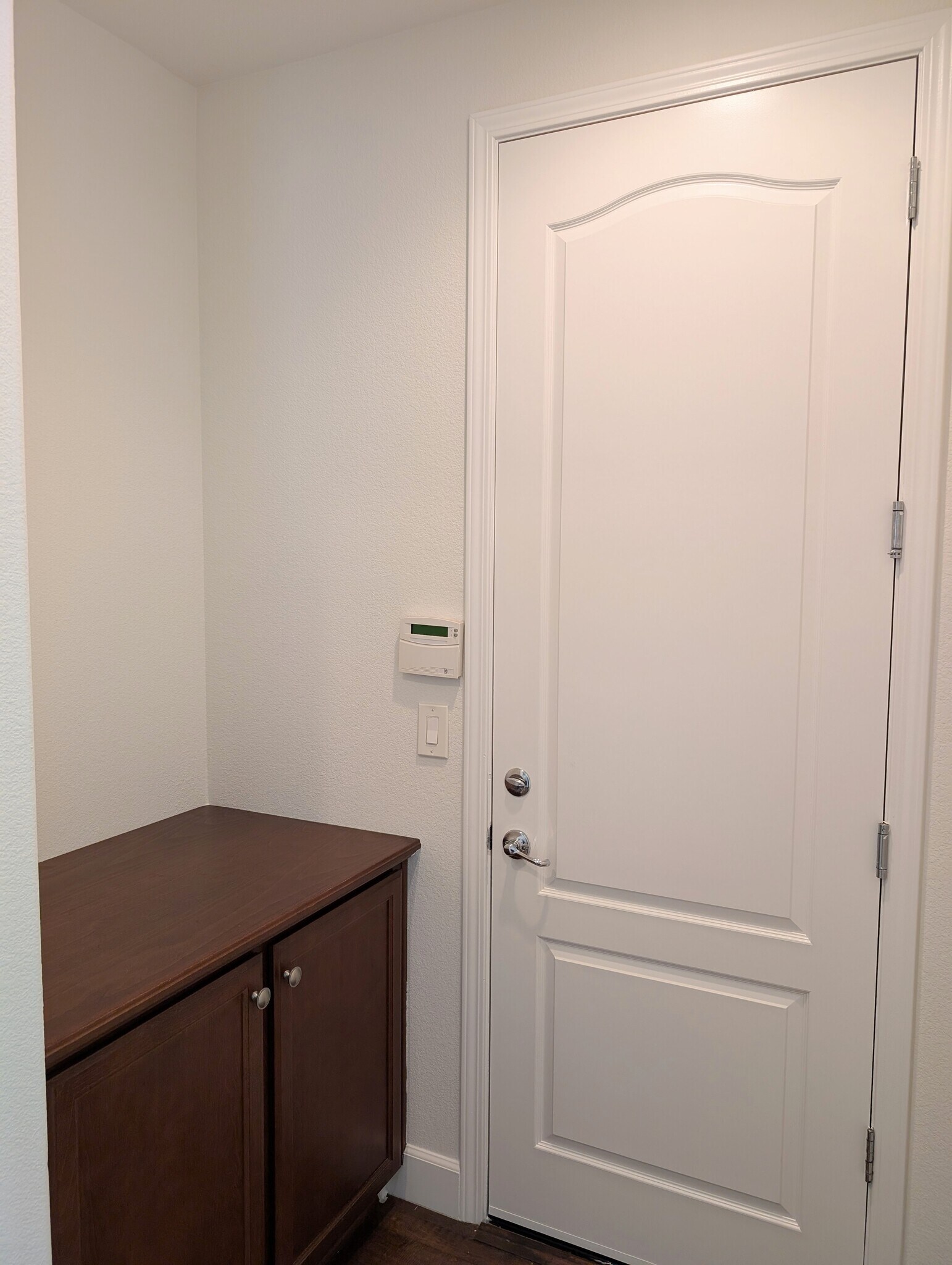 Entry from Garage - 655 San Marino Ct