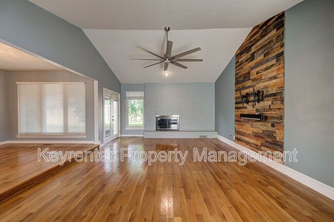 Building Photo - 3619 Chatham Ct