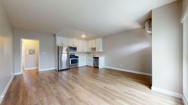 1BR/1BA - C - Flats on Elk