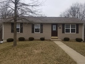 Building Photo - 154 Helen Pl